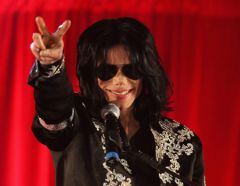 Суд присяжных признал врача Майкла Джексона виновным в смерти певца