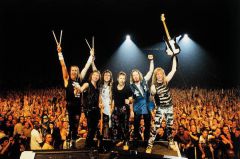 Iron Maiden выпускают живой альбом и DVD